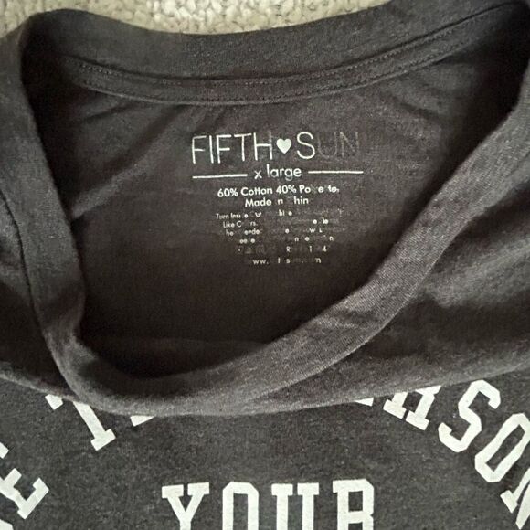 3/$15  Be the Person Your Pet Thinks You Are T-Shirt XL - Picture 3 of 4